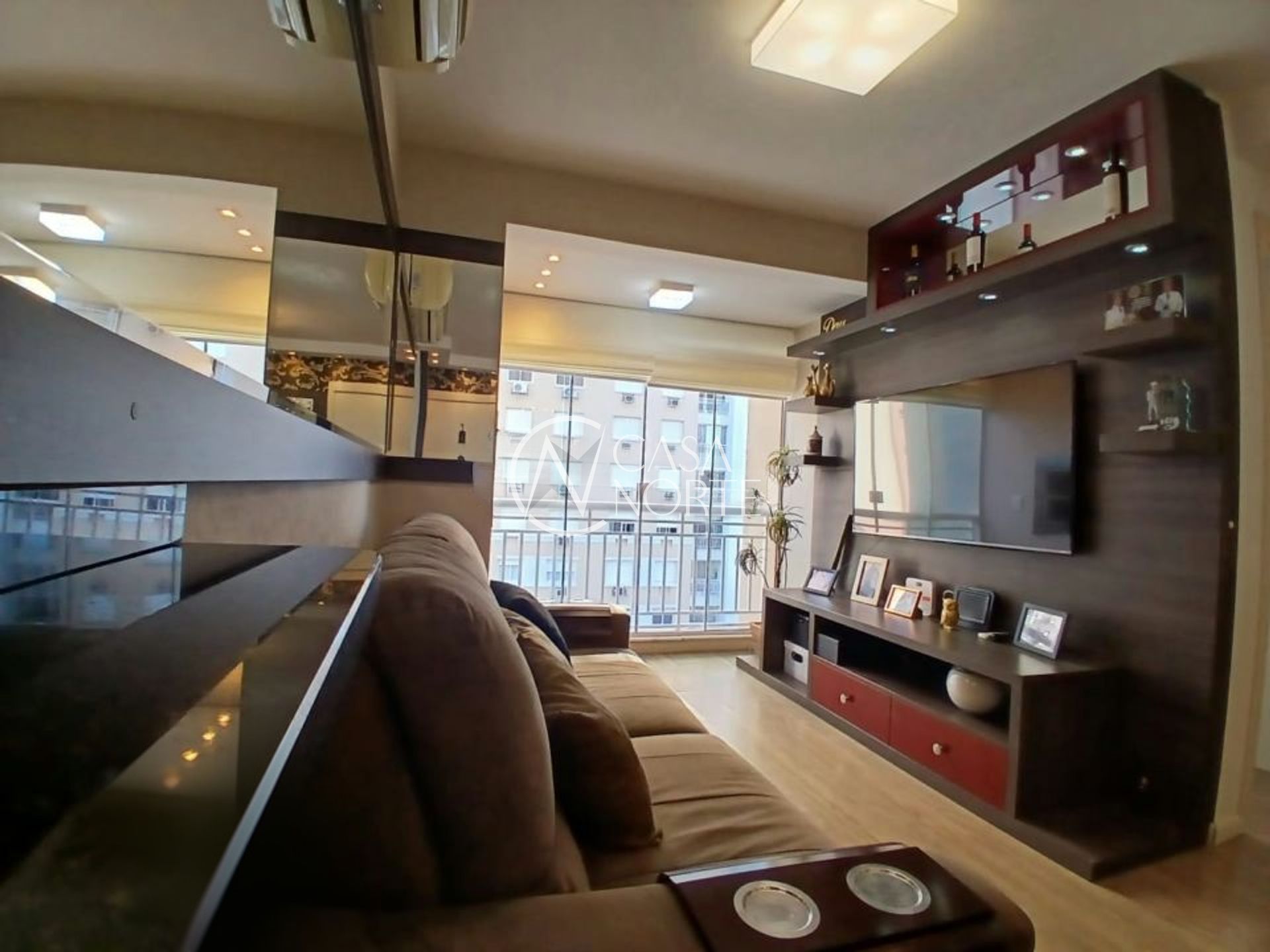 Apartamento à venda com 2 quartos, 62m², 1 suíte, 1 vaga, Avenida Benno Mentz no bairro Vila Ipiranga em Porto Alegre