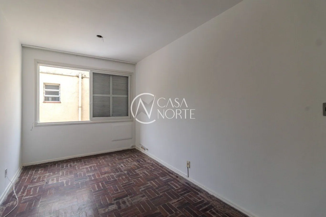 Apartamento à venda com 1 quarto, 26m², Rua Garibaldi no bairro Bom Fim em Porto Alegre