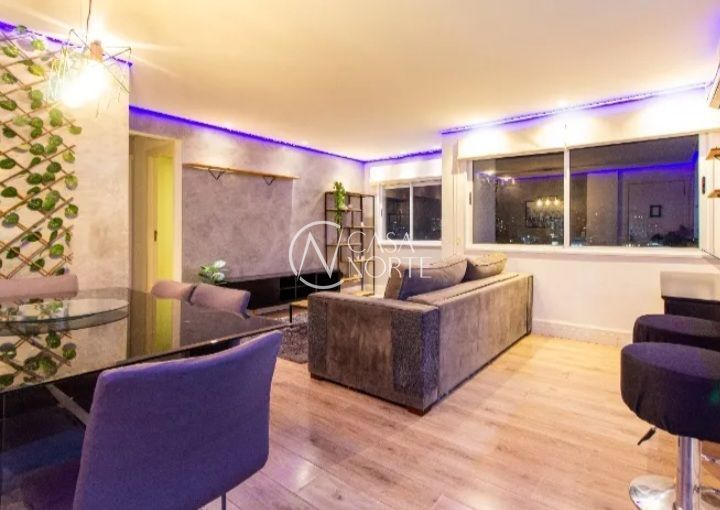 Apartamento à venda com 2 quartos, 70m², 1 suíte, 1 vaga, Avenida Dom Cláudio José Gonçalves Ponce de Leão no bairro Vila Ipiranga em Porto Alegre