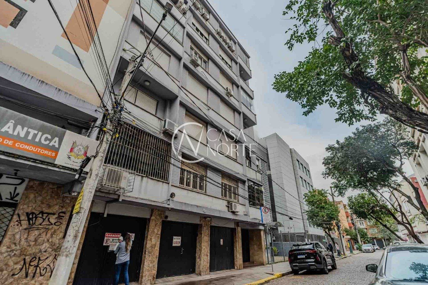 Apartamento à venda com 3 quartos, 112m², Travessa Miranda e Castro no bairro Santana em Porto Alegre