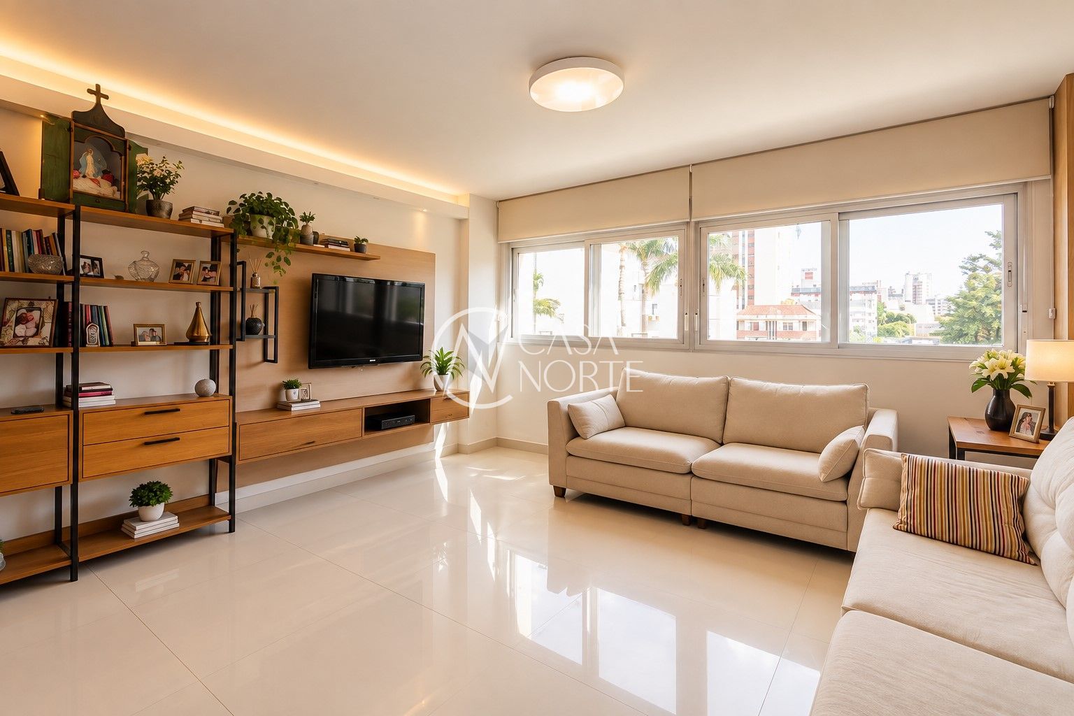 Apartamento à venda com 3 quartos, 119m², 1 suíte, 1 vaga, Coronel Bordini no bairro Auxiliadora em Porto Alegre