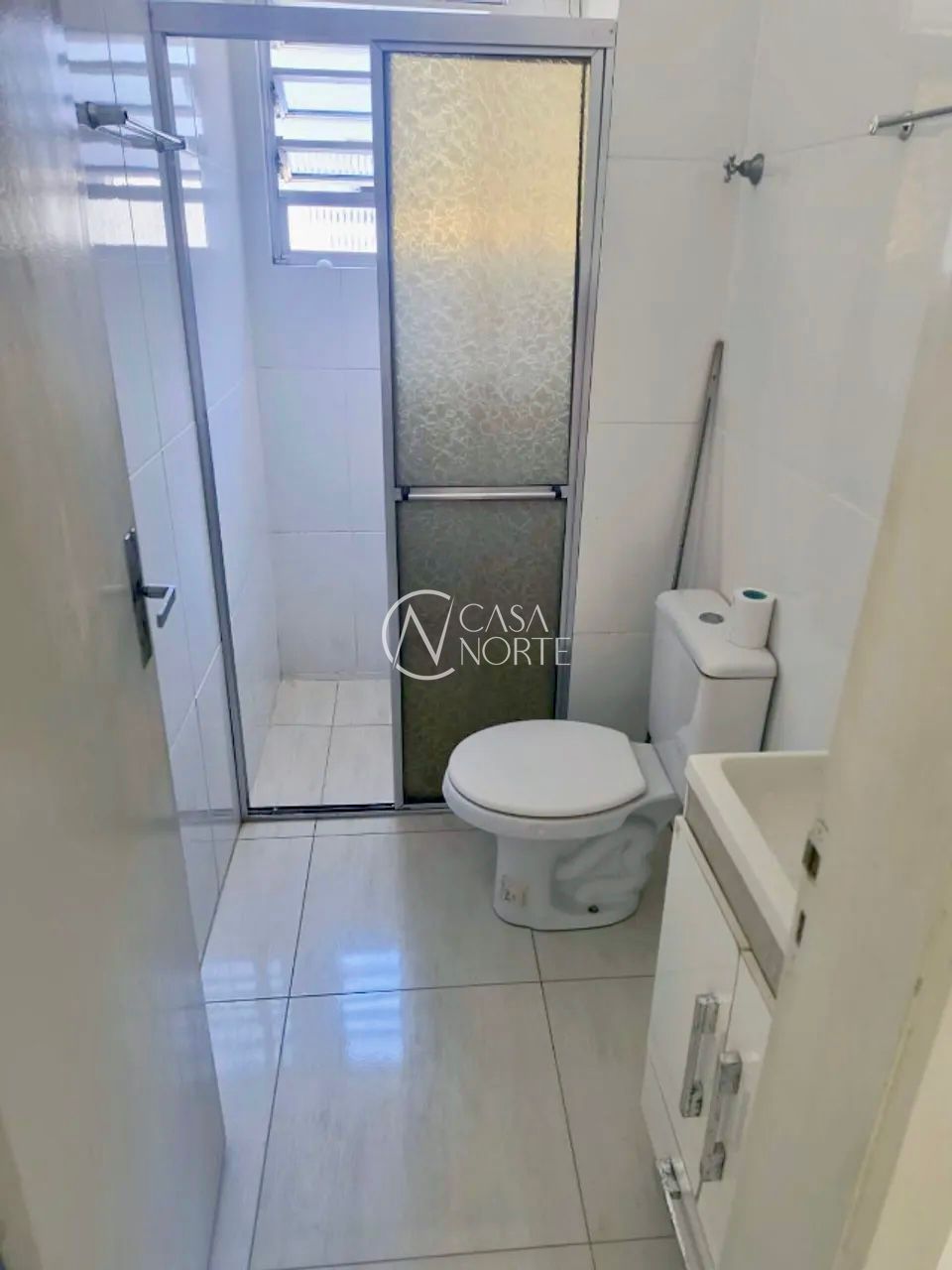 Apartamento à venda com 2 quartos, 52m², 1 vaga, Rua Maria Montessori no bairro São Sebastião em Porto Alegre