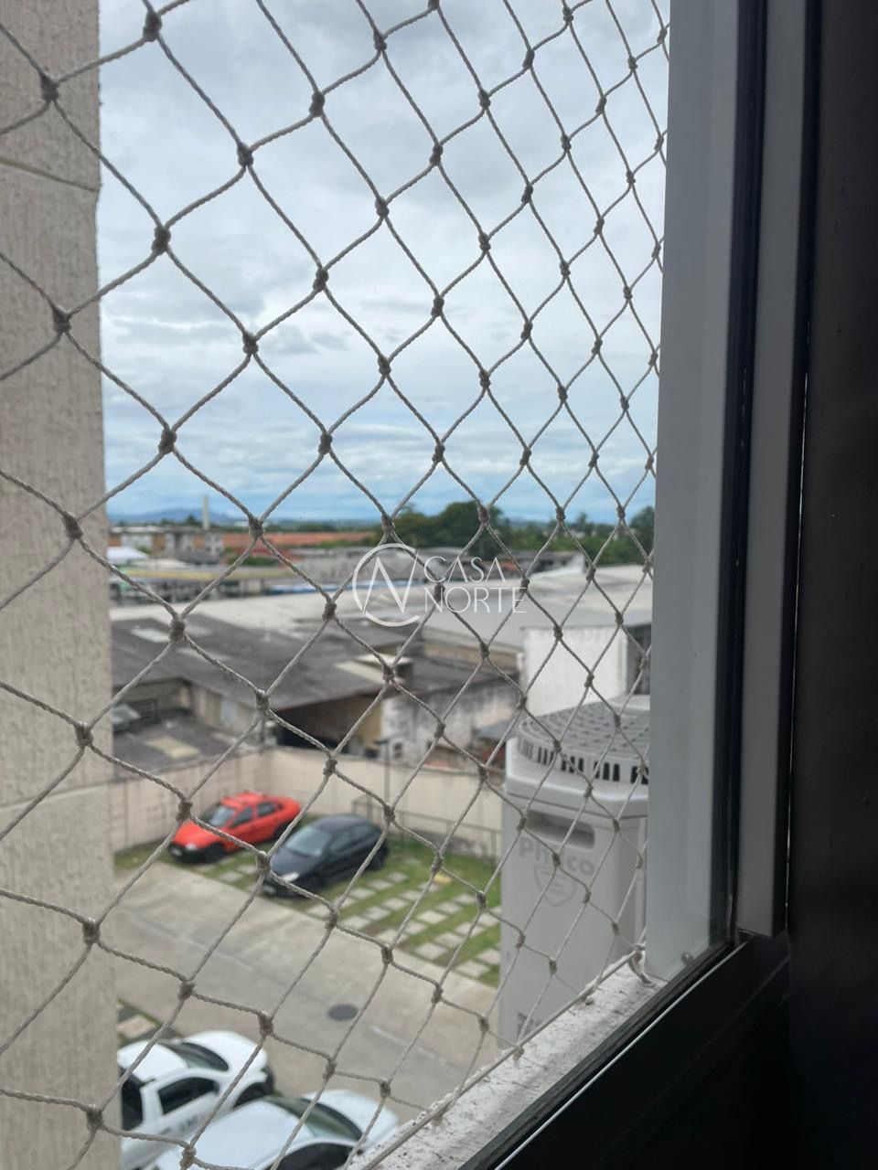 Apartamento à venda com 2 quartos, 42m², 1 vaga, Rua dos Maias no bairro Rubem Berta em Porto Alegre