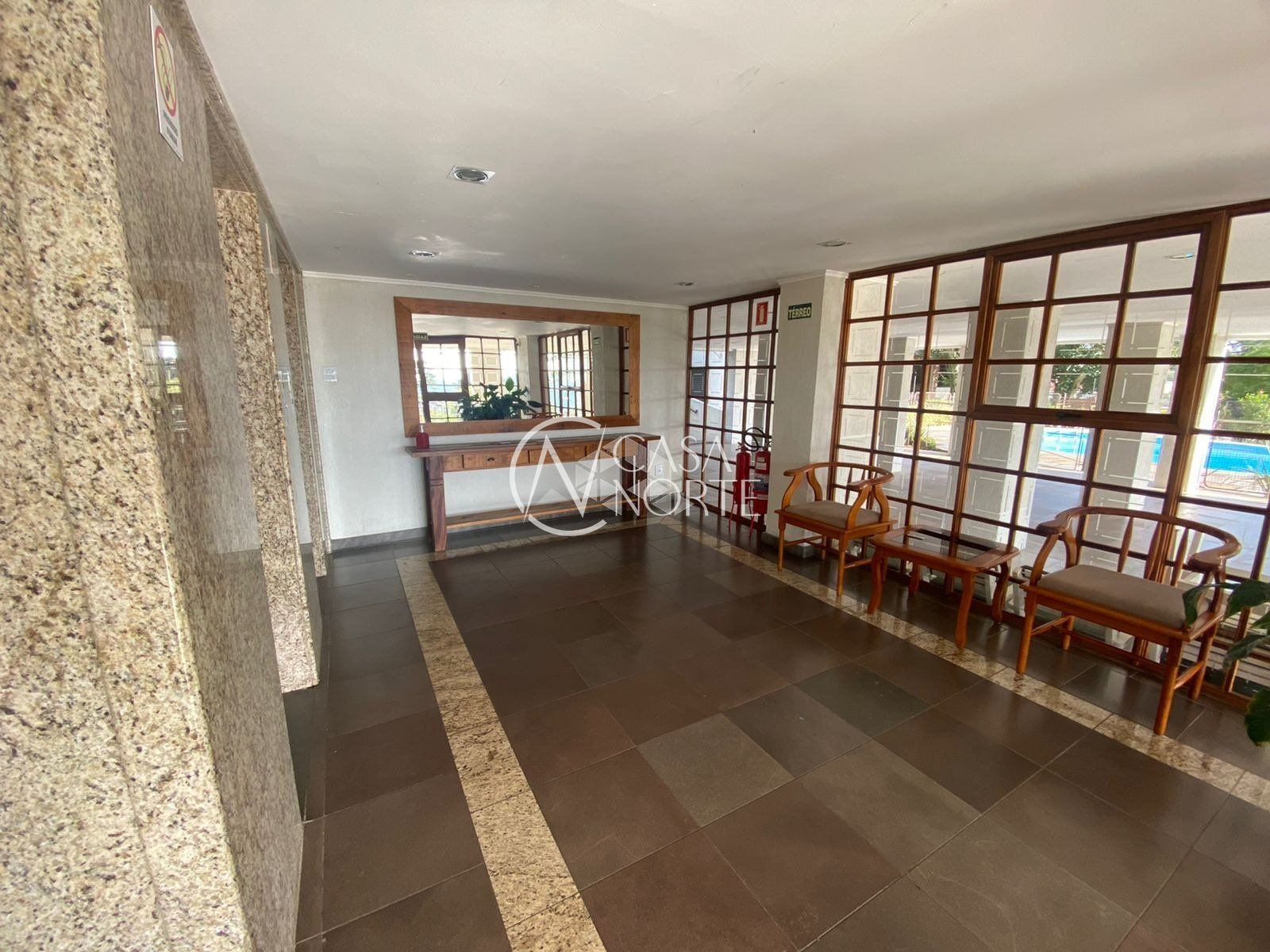 Apartamento à venda com 4 quartos, 106m², 1 suíte, 1 vaga, Rua Catumbi no bairro Medianeira em Porto Alegre