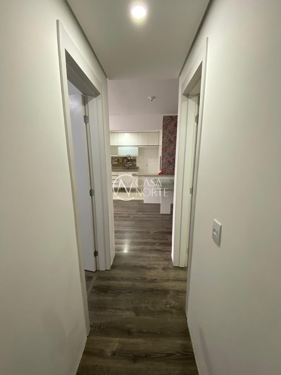 Apartamento à venda com 2 quartos, 57m², 1 suíte, 1 vaga, Rua Walton Pontes Carpes no bairro Vila Nova em Porto Alegre