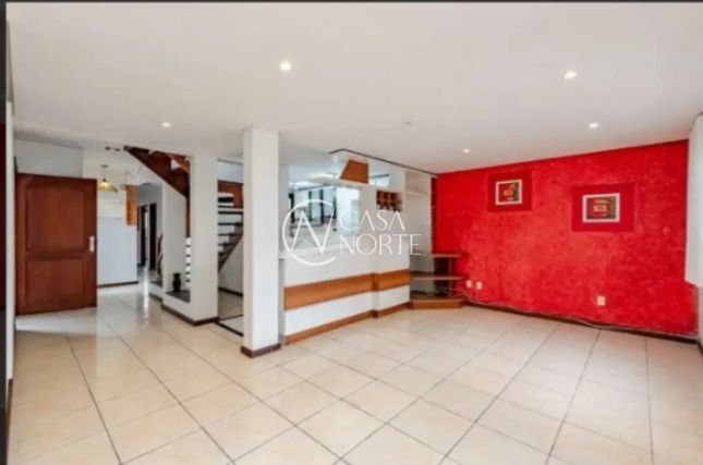 Apartamento à venda com 4 quartos, 154m², 1 suíte, Rua Curupaiti no bairro Cristal em Porto Alegre