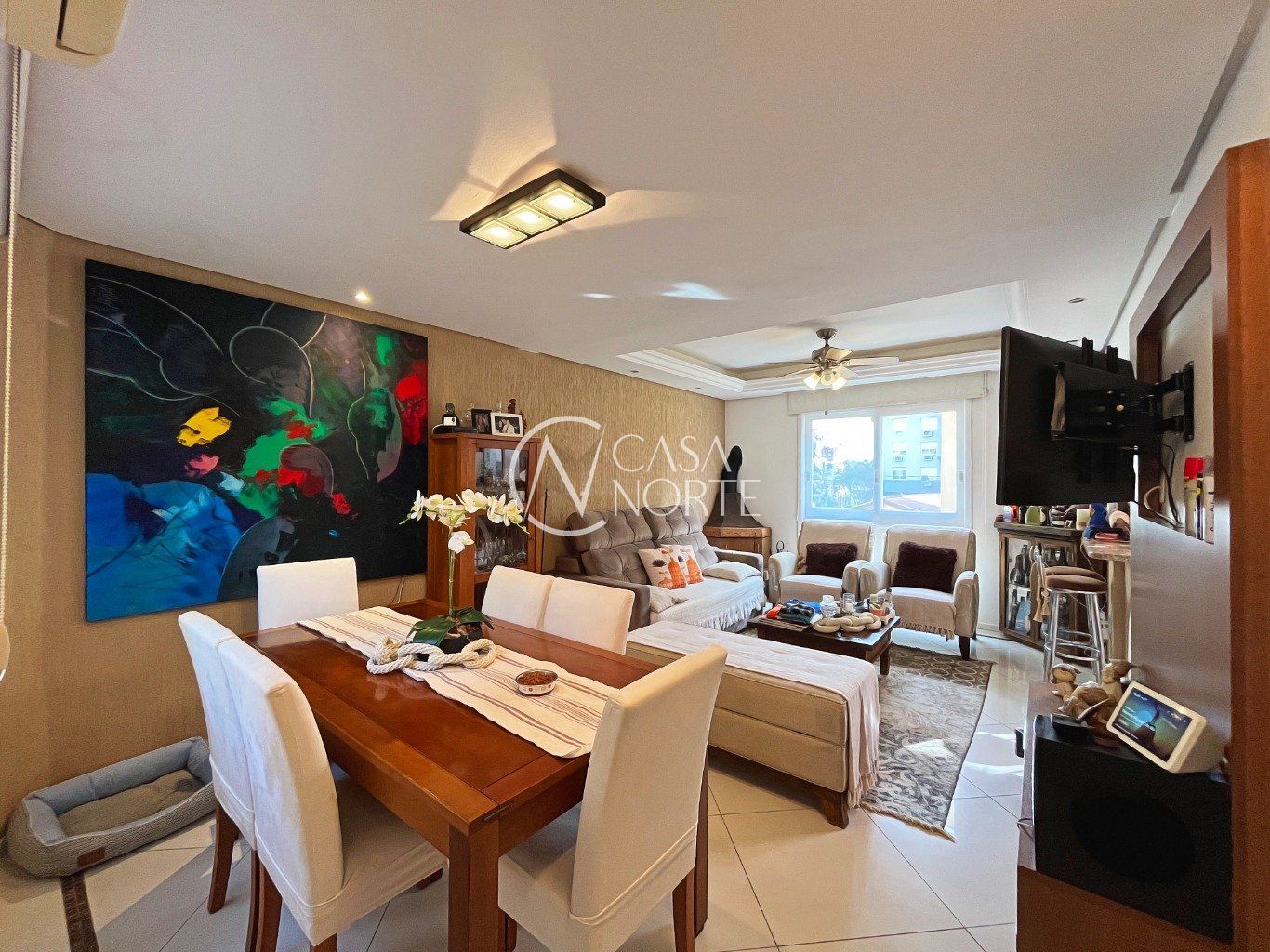 Casa de Condomínio à venda com 3 quartos, 206m², 1 suíte, 2 vagas, Rua Armando Barbedo no bairro Tristeza em Porto Alegre