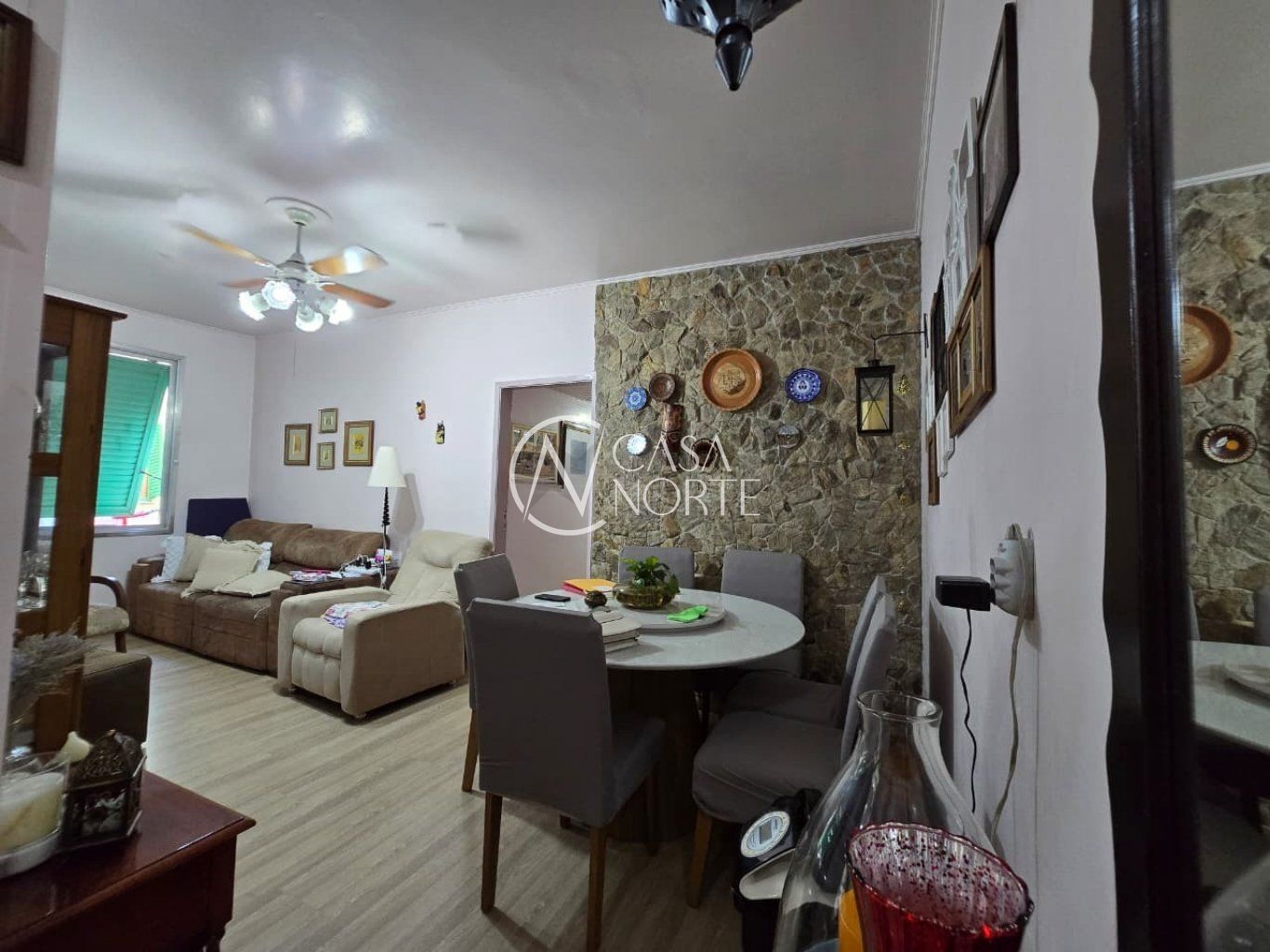 Apartamento à venda com 3 quartos, 79m², Avenida Assis Brasil no bairro Passo da Areia em Porto Alegre