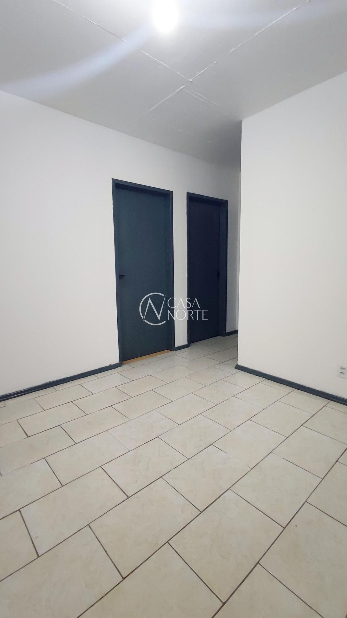 Apartamento à venda com 2 quartos, 40m², Rua dos Maias no bairro Rubem Berta em Porto Alegre