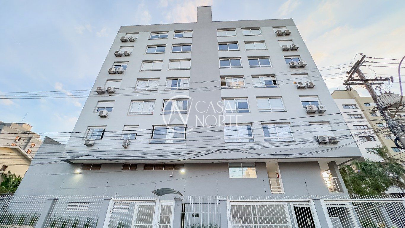 Apartamento à venda com 3 quartos, 72m², 1 suíte, 2 vagas, Rua José Scutari no bairro Passo da Areia em Porto Alegre