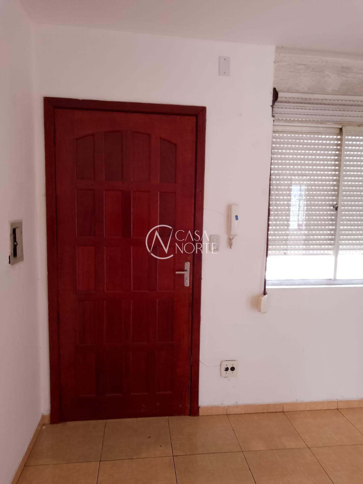 Apartamento à venda com 2 quartos, 44m², 1 vaga, Rua Parque dos Maias no bairro Rubem Berta em Porto Alegre