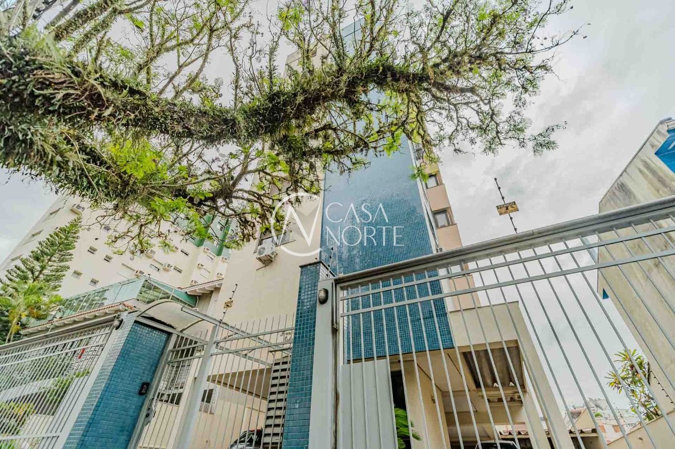 Apartamento à venda com 1 quarto, 51m², 1 vaga, Rua Coronel Feijó no bairro São João em Porto Alegre