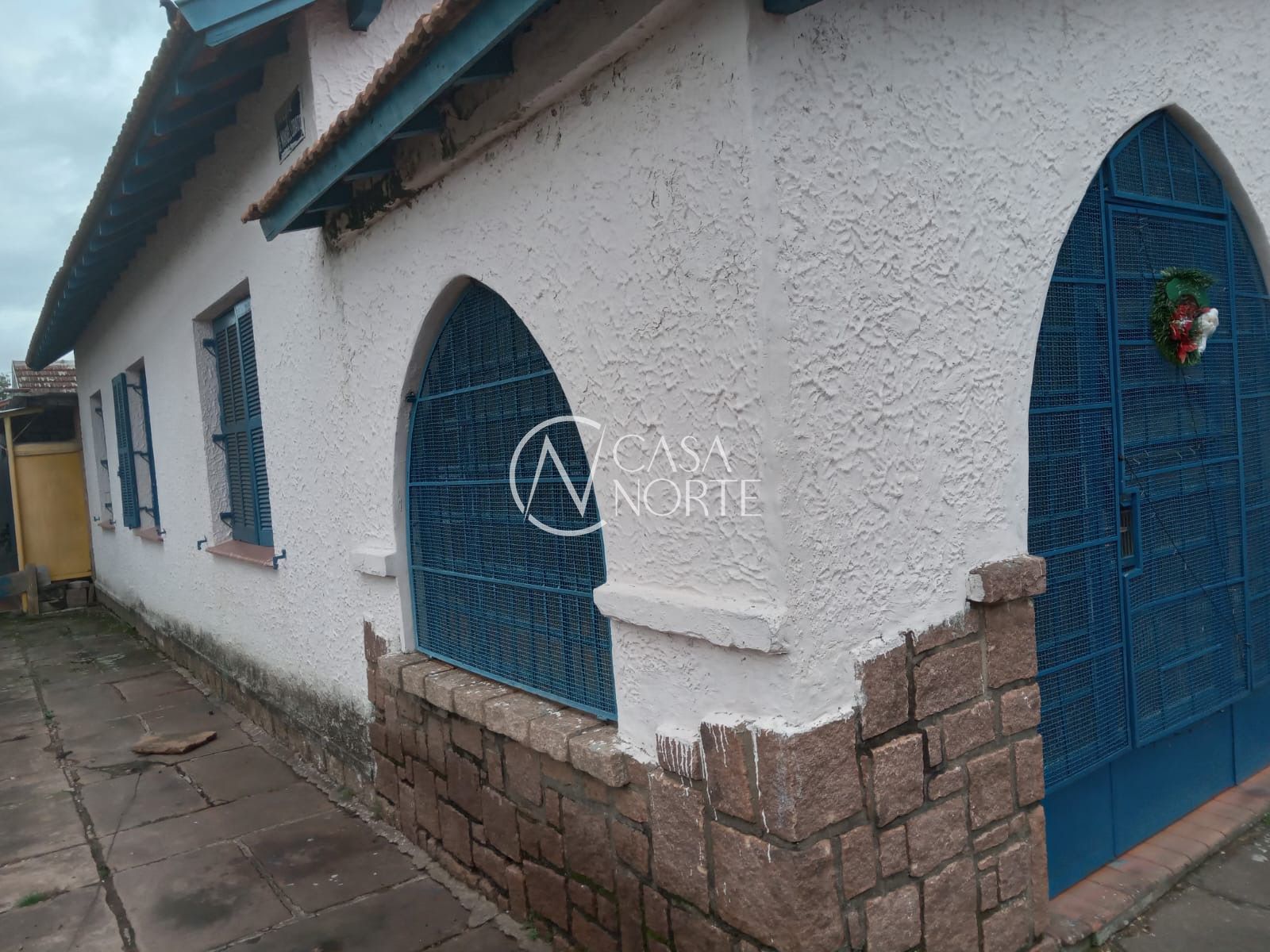 Casa à venda com 3 quartos, 106m², 1 suíte, 3 vagas, Rua Abelardo Marques no bairro Santa Tereza em Porto Alegre