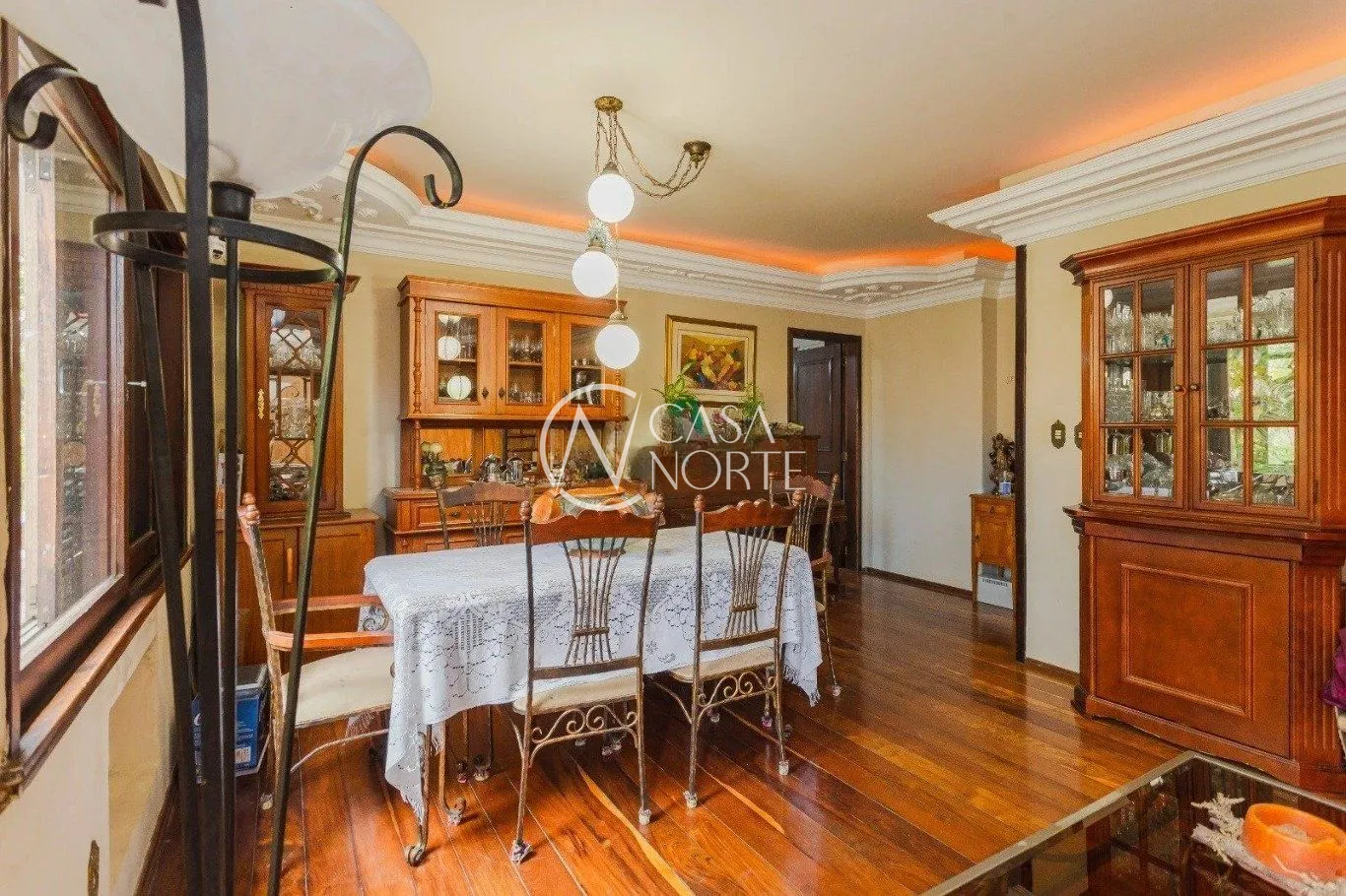 Cobertura à venda com 3 quartos, 222m², 1 suíte, 2 vagas, Rua Doutor Ernesto Ludwig no bairro Chácara das Pedras em Porto Alegre