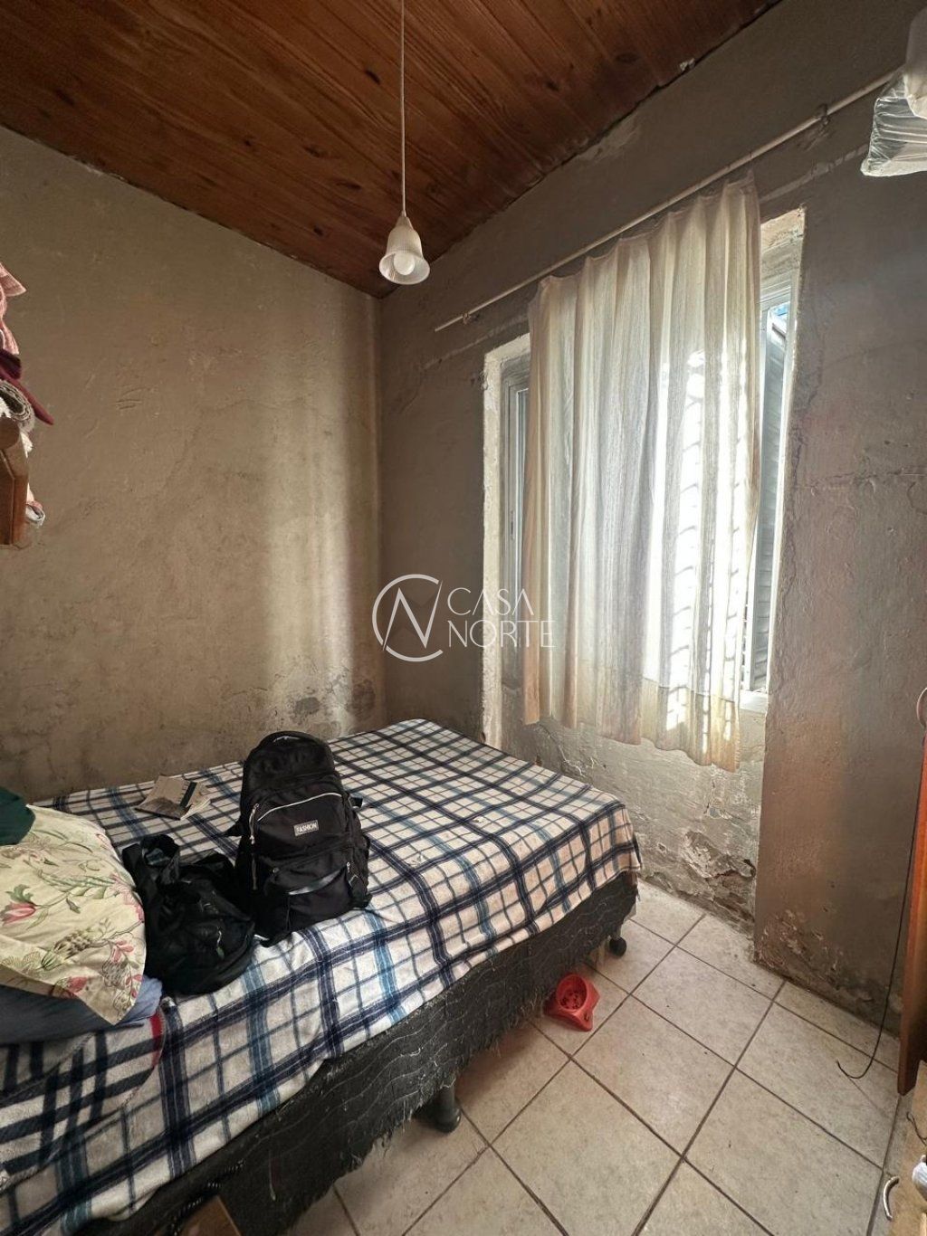 Casa Comercial à venda com 2 quartos, 40m², Rua Eudoro Berlink no bairro Auxiliadora em Porto Alegre