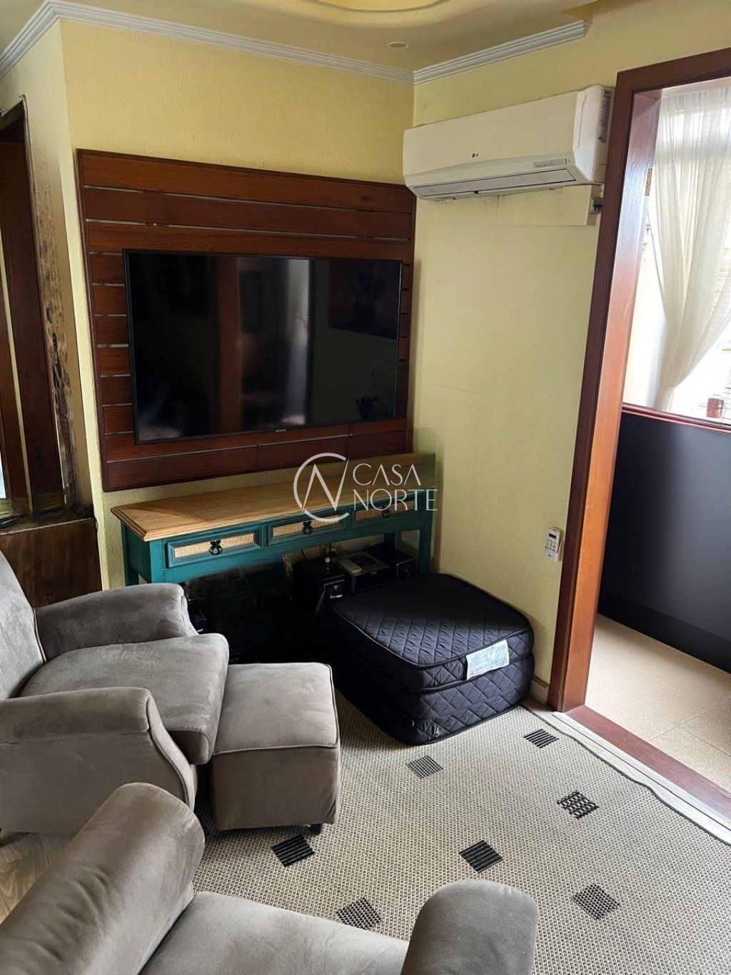 Apartamento à venda com 2 quartos, 65m², 1 vaga, Rua Felipe de Oliveira no bairro Petrópolis em Porto Alegre