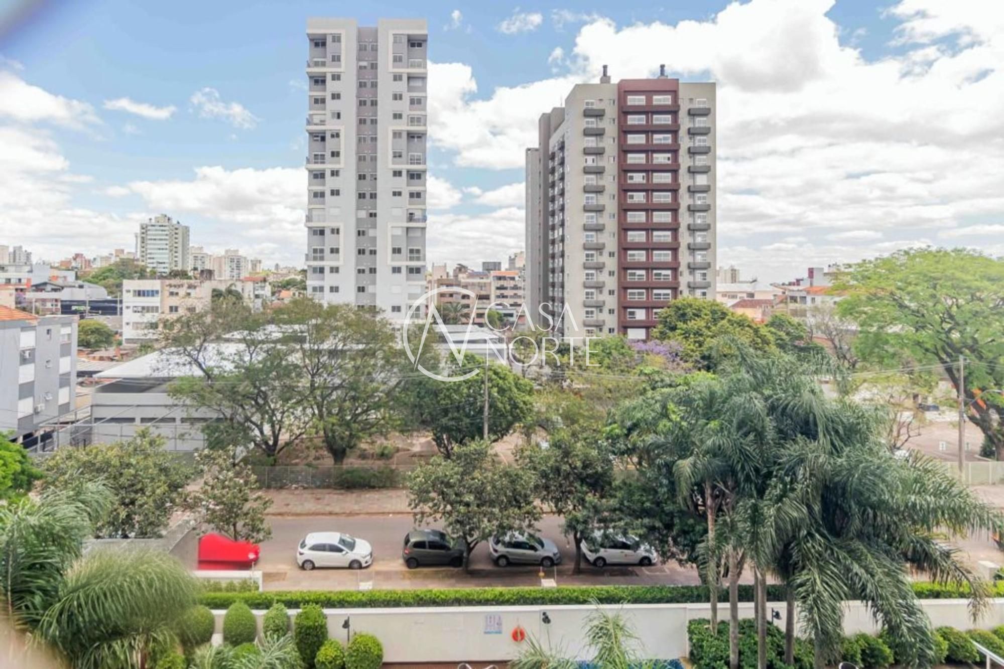 Apartamento à venda com 2 quartos, 66m², 1 suíte, 1 vaga, Avenida Grécia no bairro Passo da Areia em Porto Alegre