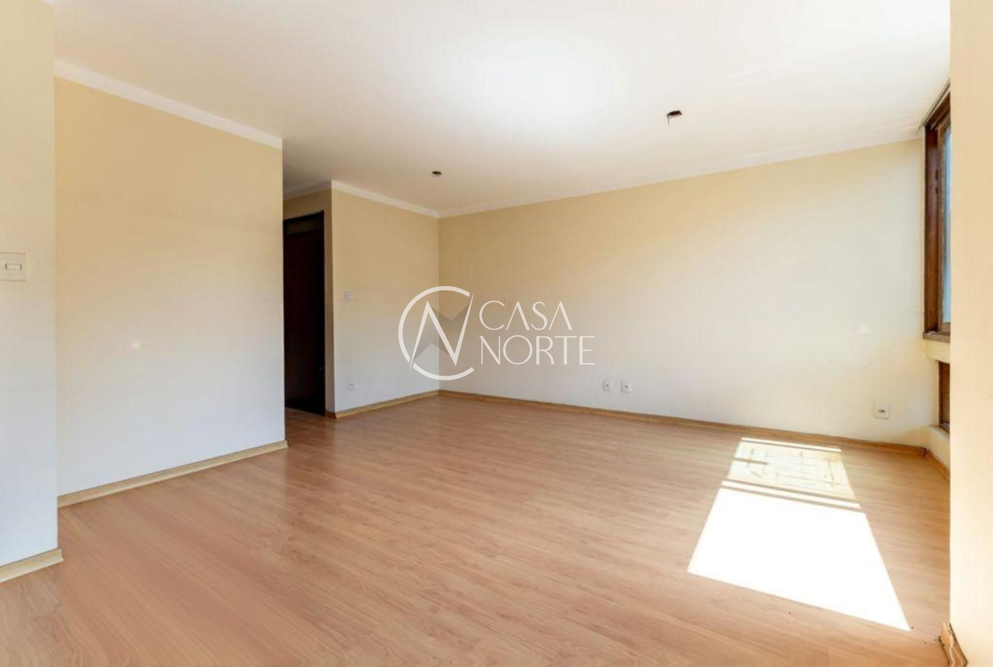 Apartamento à venda com 2 quartos, 84m², 1 suíte, 1 vaga, Rua Carlos Trein Filho no bairro Auxiliadora em Porto Alegre