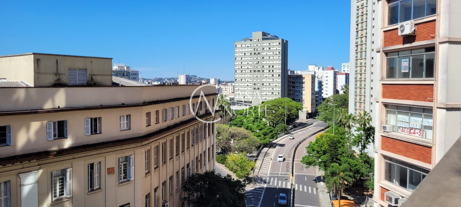 Sala Comercial à venda com 1 quarto, 32m², Rua Professor Annes Dias no bairro Centro Histórico em Porto Alegre