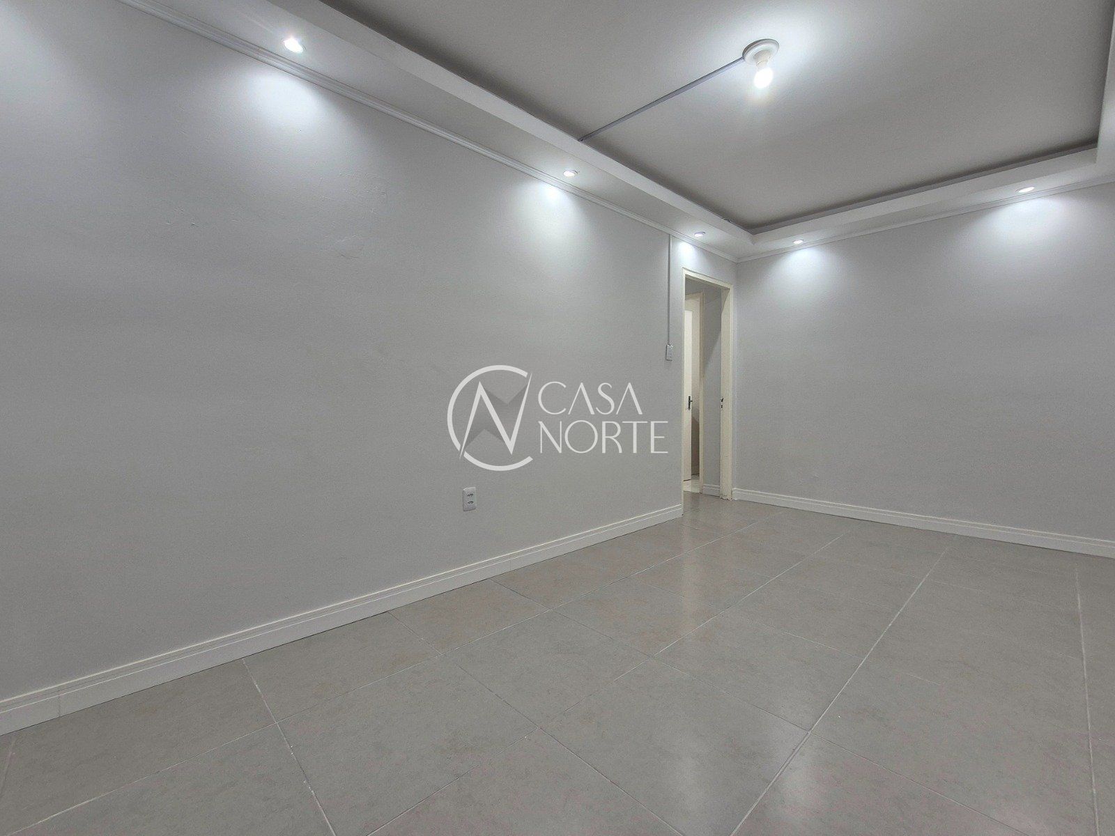 Apartamento à venda com 2 quartos, 59m², 1 vaga, Avenida Palmira Gobbi no bairro Humaitá em Porto Alegre