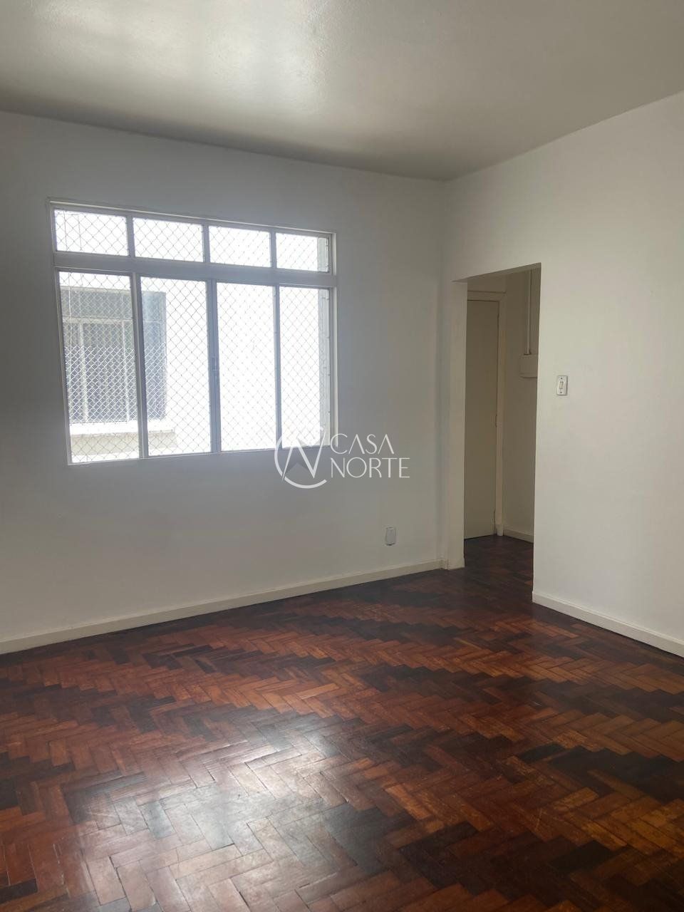 Apartamento à venda com 2 quartos, 68m², Avenida Getúlio Vargas no bairro Menino Deus em Porto Alegre