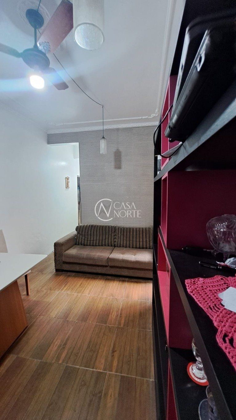 Apartamento à venda com 2 quartos, 73m², Avenida Alberto Bins no bairro Centro Histórico em Porto Alegre