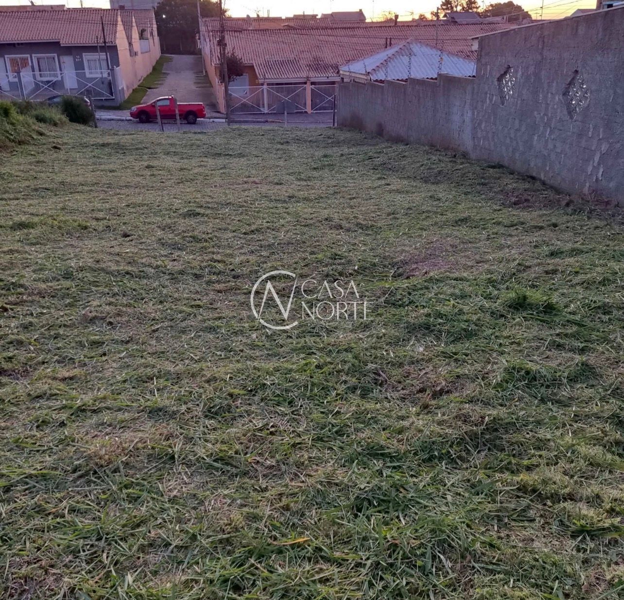 Terreno à venda com 2 quartos com 169m², 1 vaga, Rua José Ernesto Nedel no bairro Jardim Leopoldina em Porto Alegre