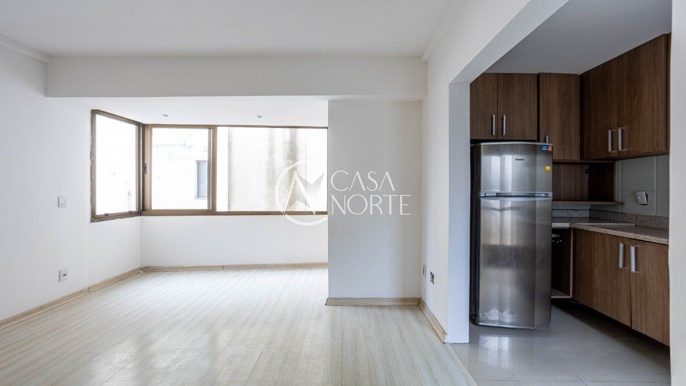 Apartamento Garden à venda com 1 quarto, 50m², 1 vaga, Barão de Cotegipe no bairro São João em Porto Alegre