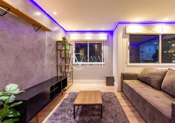 Apartamento à venda com 2 quartos, 70m², 1 suíte, 1 vaga, Avenida Dom Cláudio José Gonçalves Ponce de Leão no bairro Vila Ipiranga em Porto Alegre