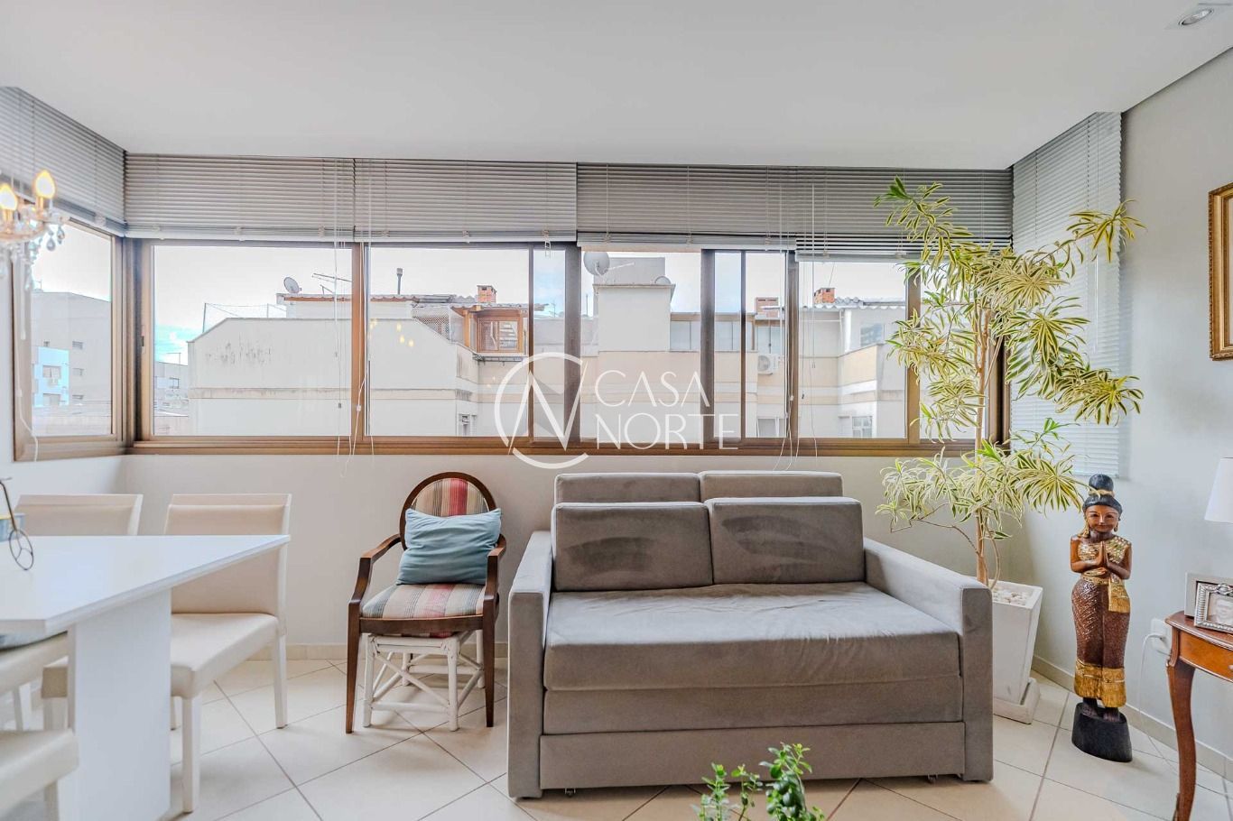 Apartamento à venda com 1 quarto, 51m², 1 vaga, Rua Coronel Feijó no bairro São João em Porto Alegre