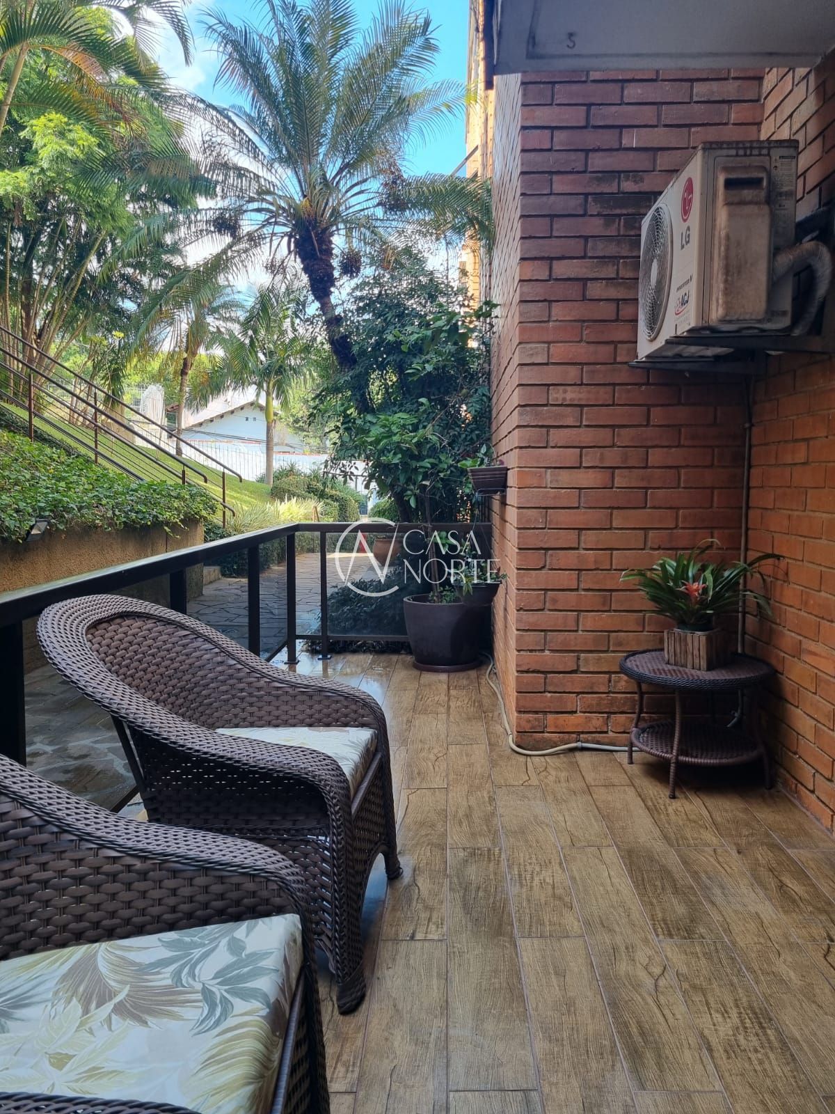 Apartamento à venda com 3 quartos, 129m², 1 suíte, 2 vagas, Avenida Icaraí no bairro Cristal em Porto Alegre