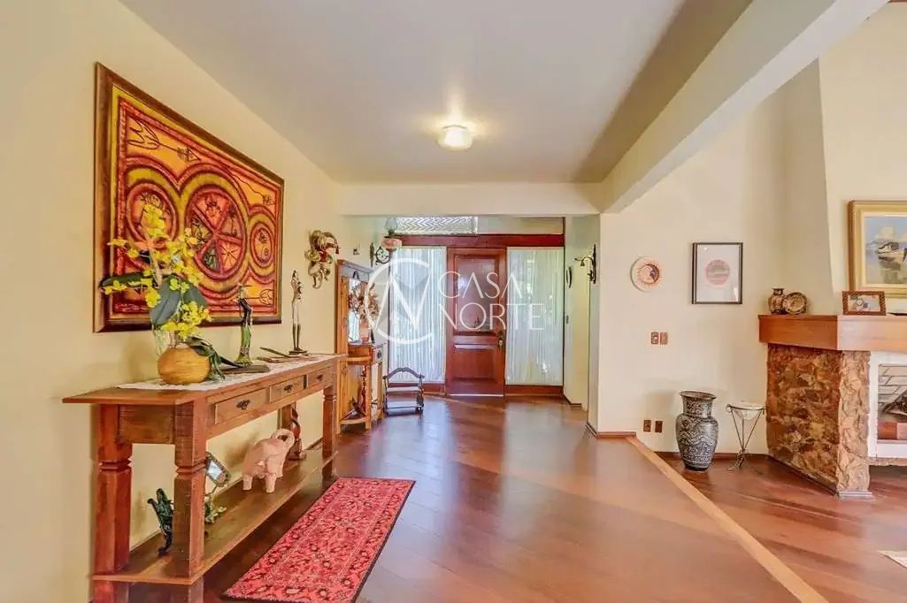 Casa de Condomínio à venda com 3 quartos, 481m², 3 suítes, 2 vagas, Avenida da Cavalhada no bairro Cavalhada em Porto Alegre