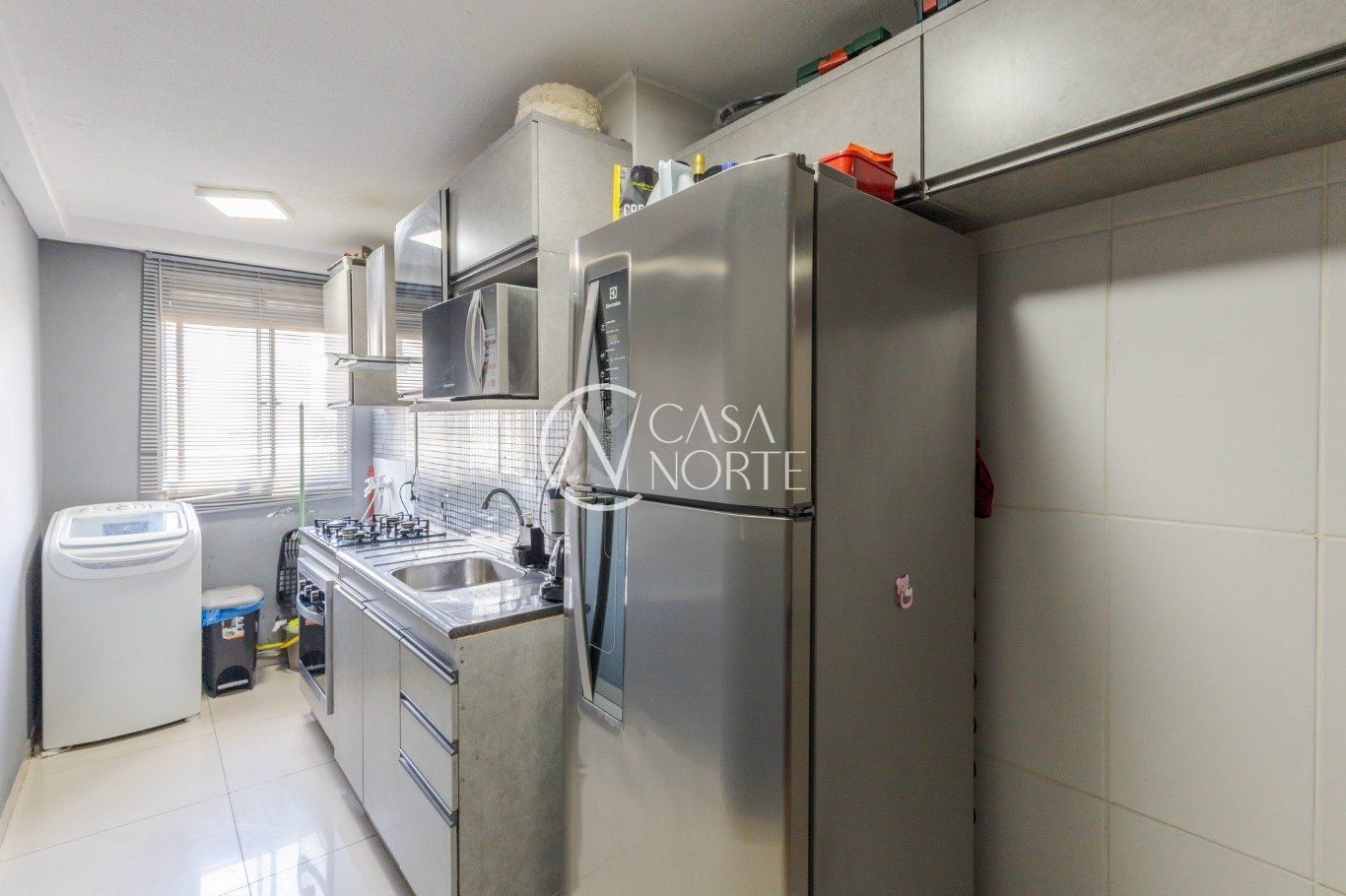 Apartamento à venda com 2 quartos, 43m², 1 vaga, Rua Gabriel Franco da Luz no bairro Sarandi em Porto Alegre