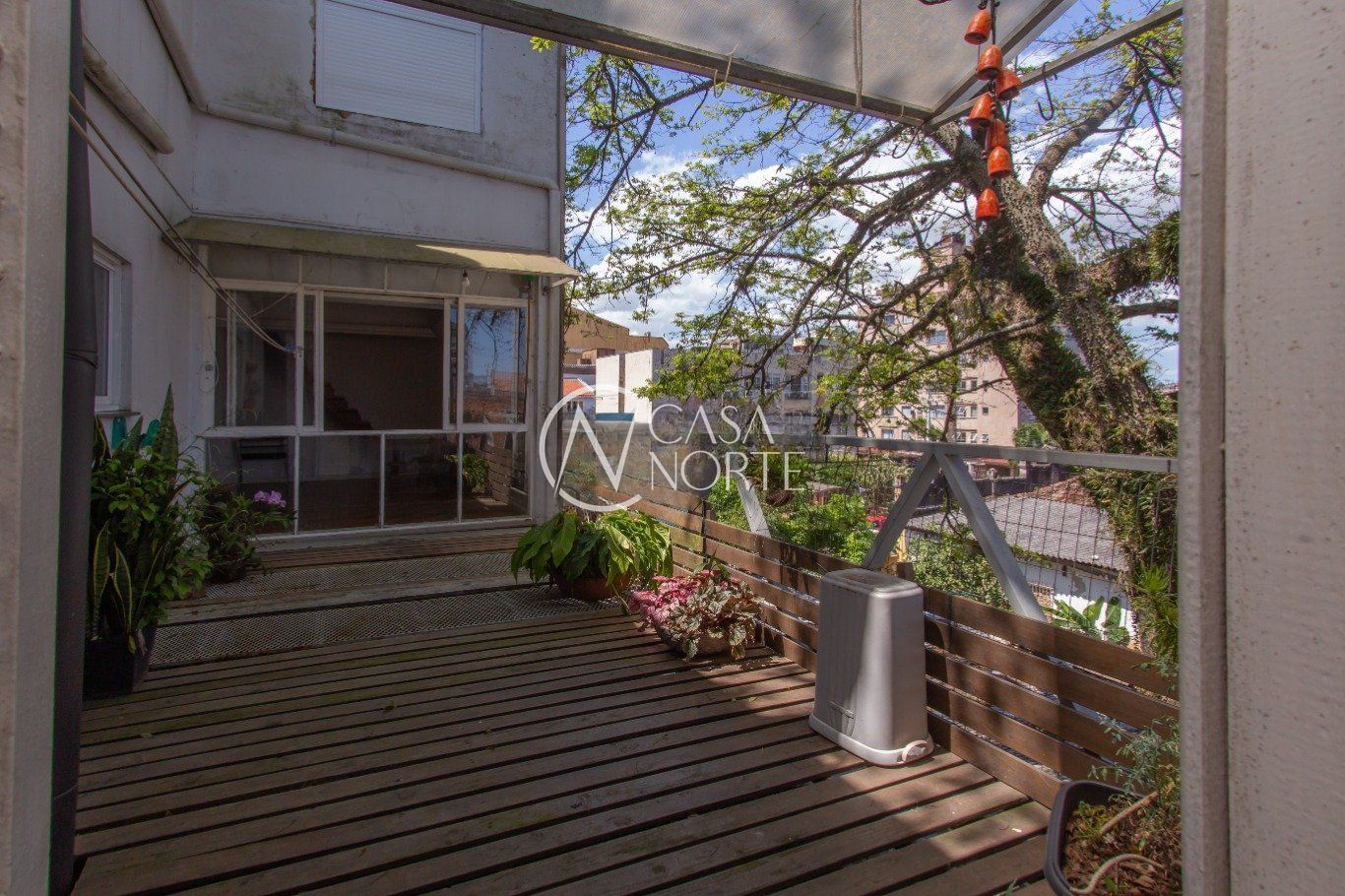 Duplex à venda com 3 quartos, 131m², 2 suítes, Rua Barão do Gravataí no bairro Menino Deus em Porto Alegre