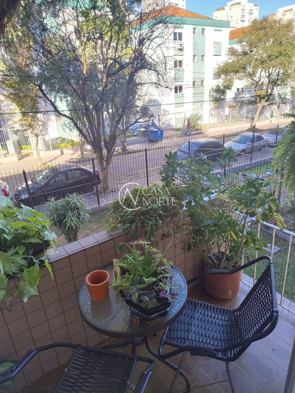 Apartamento à venda com 2 quartos, 77m², Rua Domingos Seguézio no bairro Vila Ipiranga em Porto Alegre