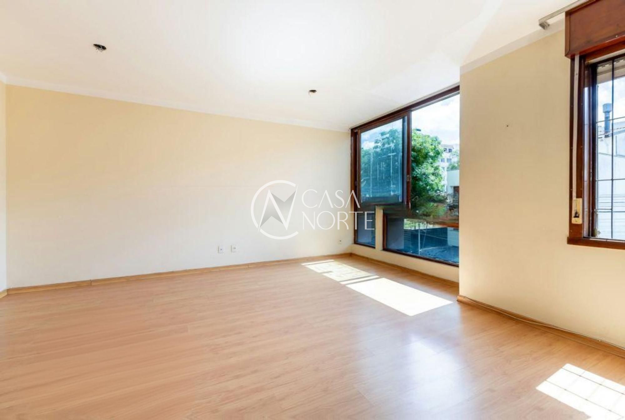 Apartamento à venda com 2 quartos, 84m², 1 suíte, 1 vaga, Rua Carlos Trein Filho no bairro Auxiliadora em Porto Alegre