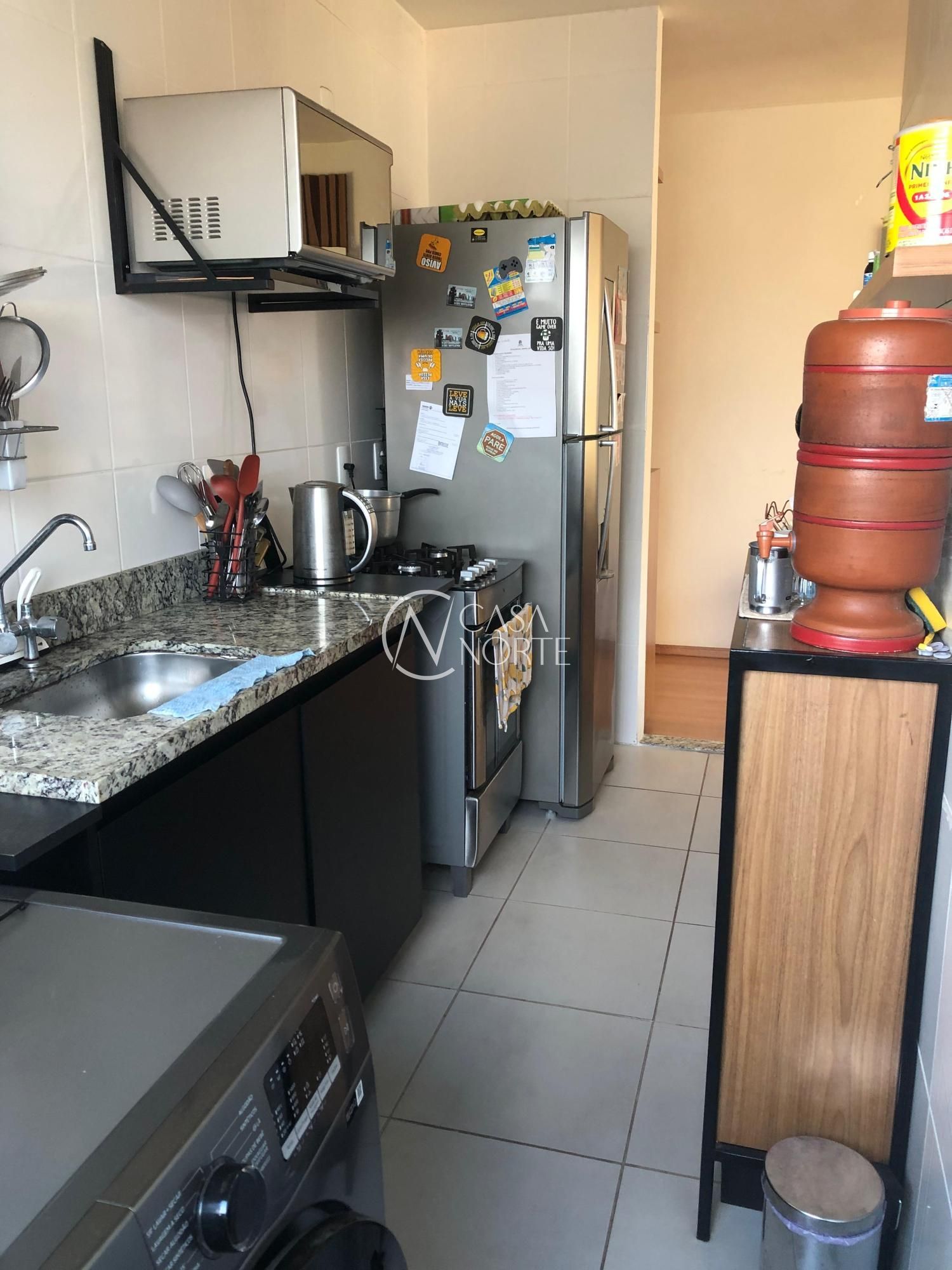 Apartamento à venda com 2 quartos, 48m², 1 vaga, Rua Reverendo Olavo Nunes no bairro Parque Santa Fé em Porto Alegre