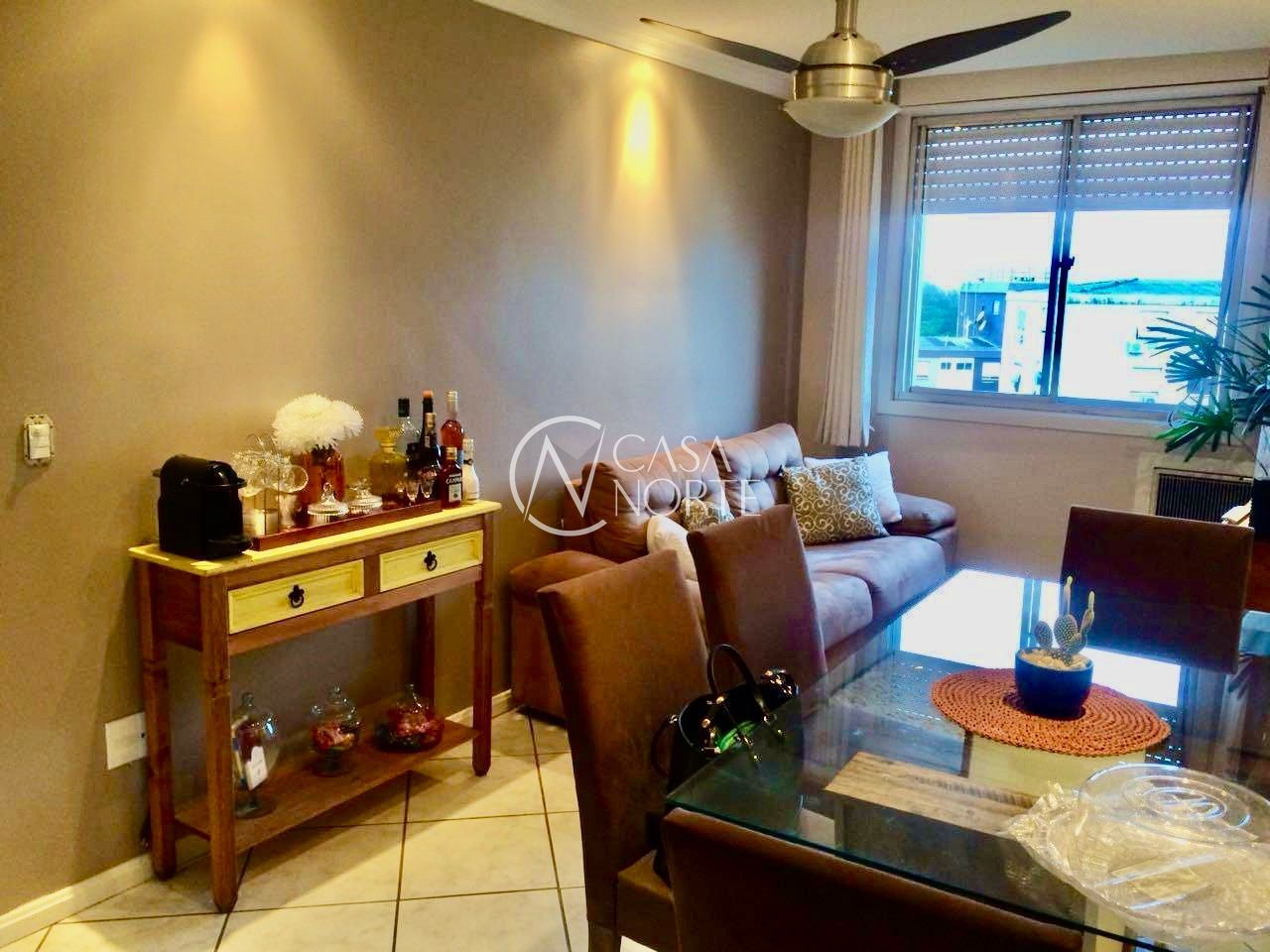 Apartamento à venda com 2 quartos, 50m², 1 vaga, Rua Doutor Otávio Santos no bairro Jardim Sabará em Porto Alegre