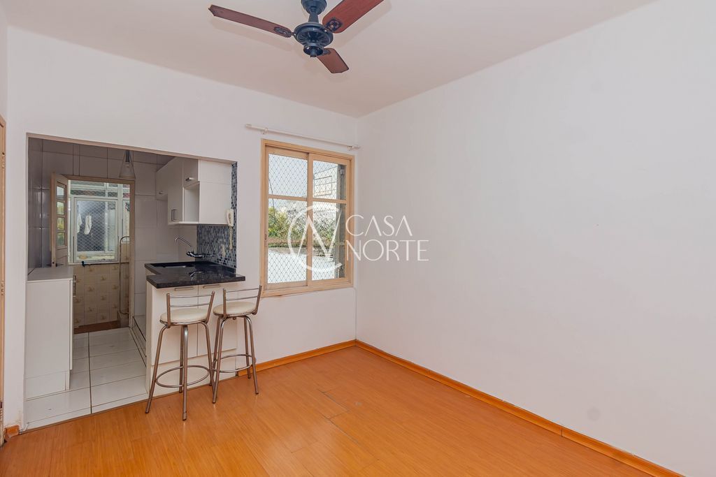 Apartamento à venda com 1 quarto, 38m², Avenida Protásio Alves no bairro Petrópolis em Porto Alegre