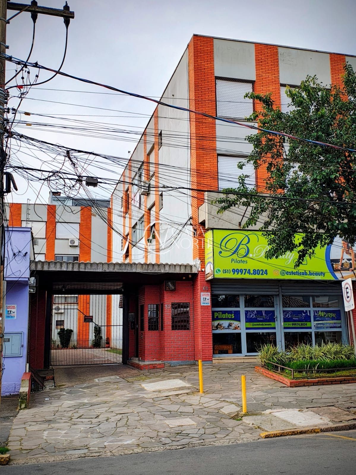 Apartamento à venda com 2 quartos, 59m², 1 vaga, Rua Abaeté no bairro Sarandi em Porto Alegre