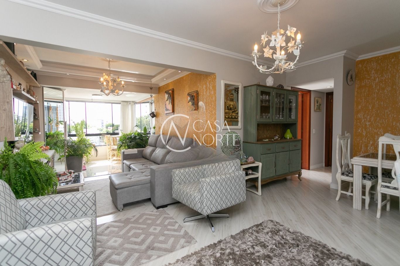 Apartamento à venda com 2 quartos, 84m², 1 suíte, 1 vaga, Rua Marco Polo no bairro Cristo Redentor em Porto Alegre