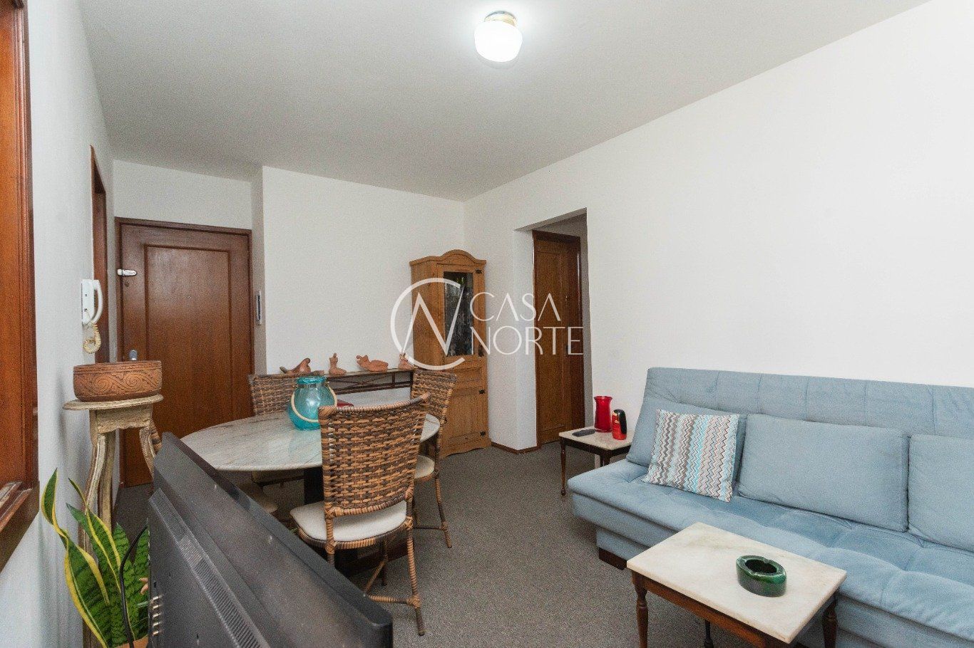 Apartamento à venda com 2 quartos, 75m², Avenida Itaqui no bairro Petrópolis em Porto Alegre