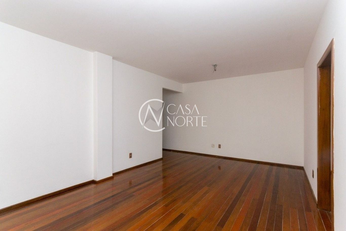 Apartamento à venda com 3 quartos, 116m², 1 suíte, 2 vagas, Rua Honório Silveira Dias no bairro São João em Porto Alegre