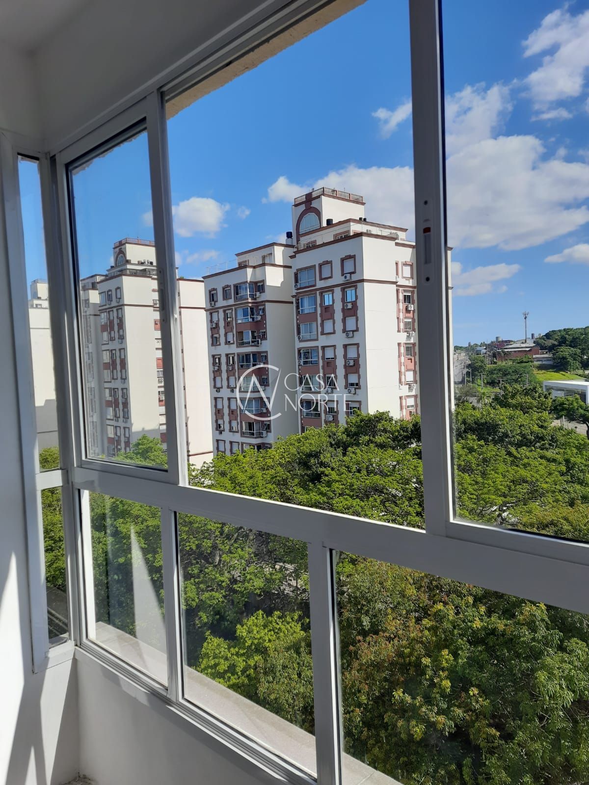 Apartamento à venda com 1 quarto, 42m², 1 vaga, Avenida da Cavalhada no bairro Cavalhada em Porto Alegre