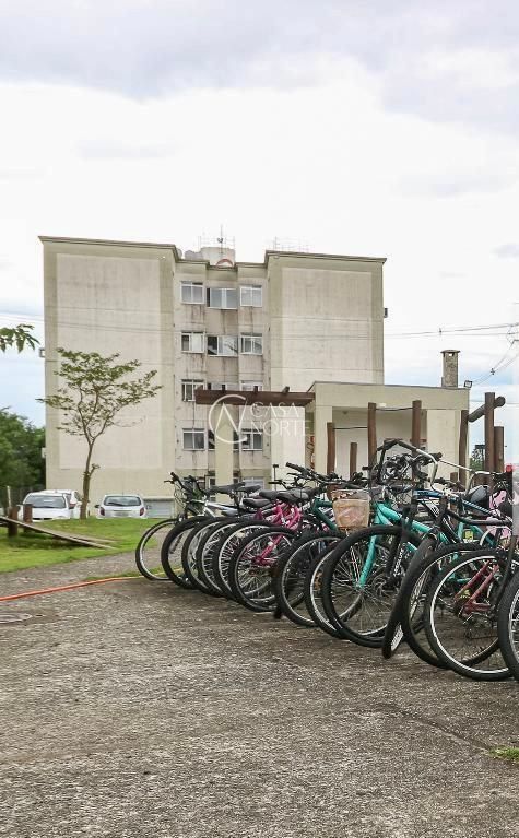 Apartamento à venda com 2 quartos, 44m², 1 vaga, Avenida Família Gonçalves Carneiro no bairro Cavalhada em Porto Alegre