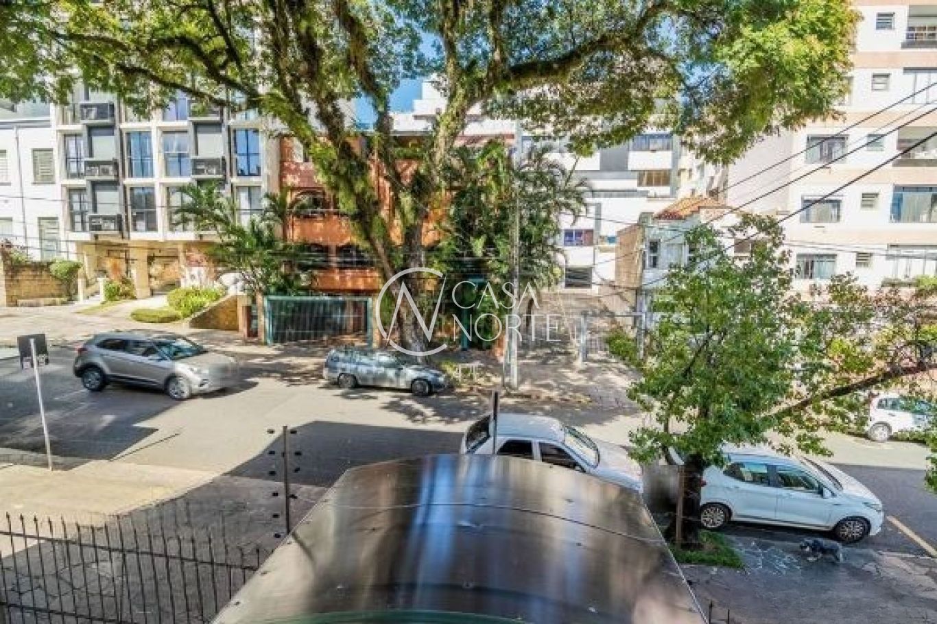Apartamento à venda com 3 quartos, 100m², 1 vaga, Avenida Caçapava no bairro Petrópolis em Porto Alegre