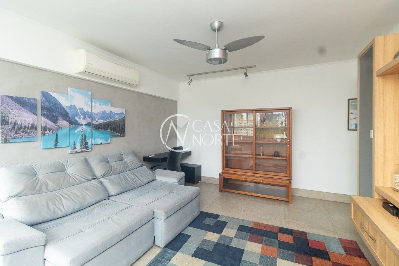 Apartamento à venda com 2 quartos, 76m², 1 vaga, Avenida América no bairro Auxiliadora em Porto Alegre