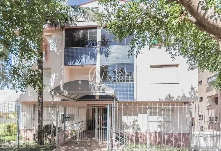 Cobertura à venda com 2 quartos, 102m², 1 vaga, Rua Roque Calage no bairro Passo da Areia em Porto Alegre