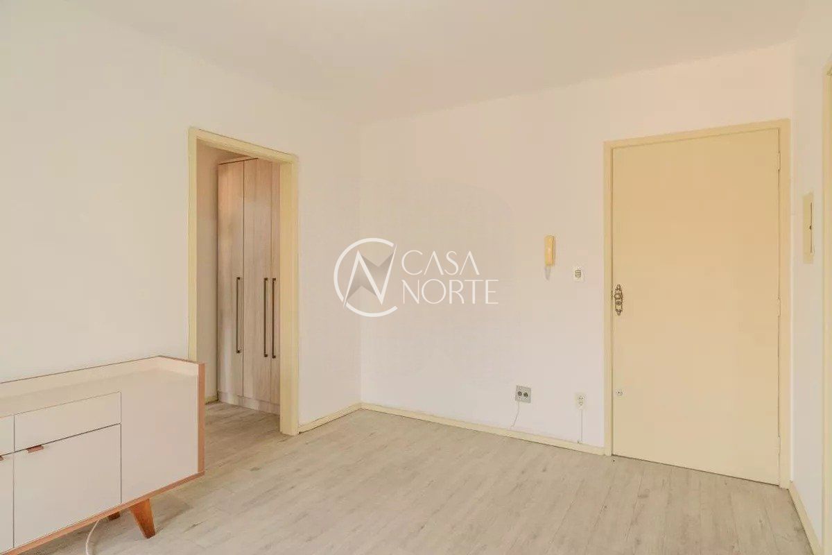 Apartamento à venda com 1 quarto, 45m², 1 vaga, Rua Teixeira de Freitas no bairro Santo Antônio em Porto Alegre