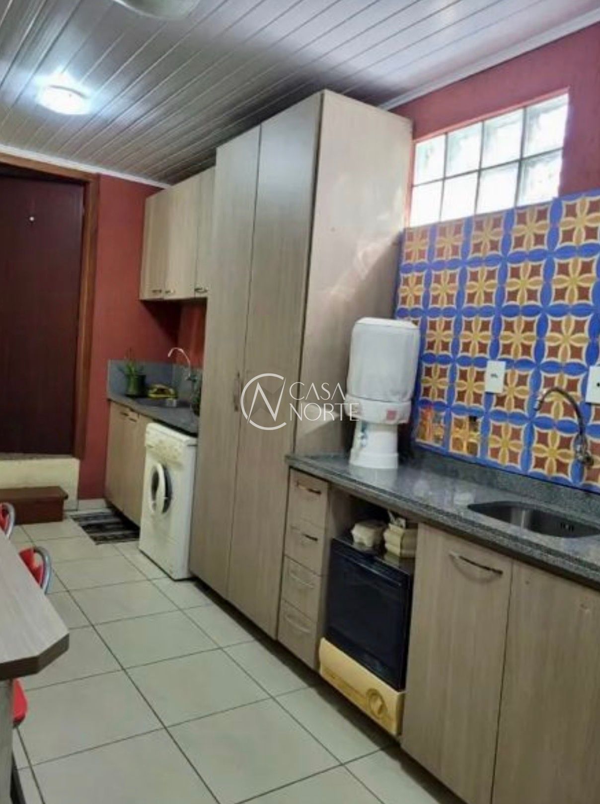 Casa à venda com 3 quartos, 190m², 1 suíte, 2 vagas, Rua Monte Flor no bairro Jardim Floresta em Porto Alegre